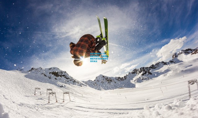 曼城客场爆冷1-2不敌纽卡斯尔，瓜迪奥拉赛后与吉马良斯激烈交流引关注